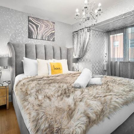 Luxury City Centre Apartment - Parking - Smart Tv - Wifi - Intercom Birmingham Dış mekan fotoğraf