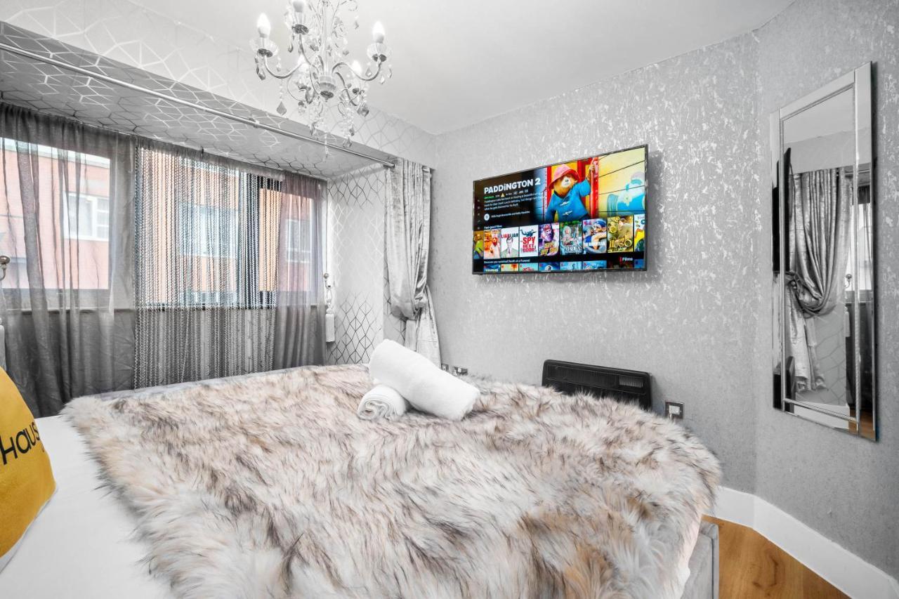 Luxury City Centre Apartment - Parking - Smart Tv - Wifi - Intercom Birmingham Dış mekan fotoğraf